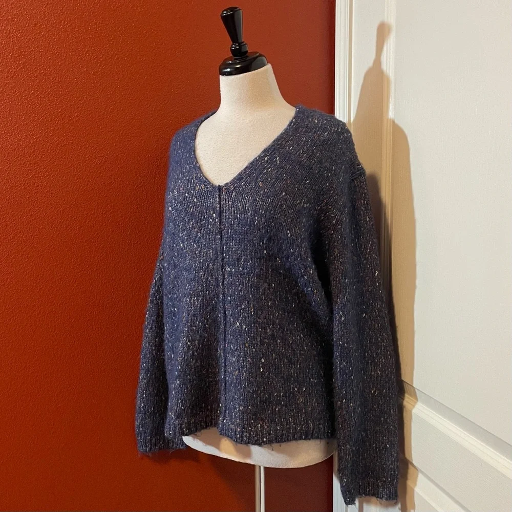 Heartloom Women’s Scoop Neck Celestial Marbled Confetti Wool Blend Sweater Top